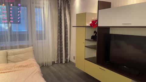 Leya Day Mary Night   PvT Open online show from 02.05.26