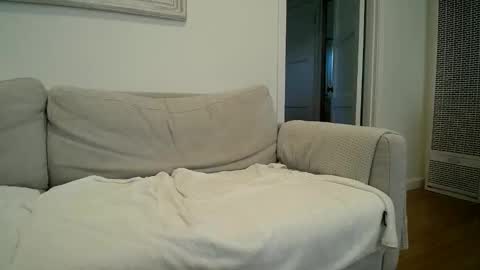 Snapshot of hippiezen chatting on 03.27.26 Hippie Jijm online show from 03.27.26