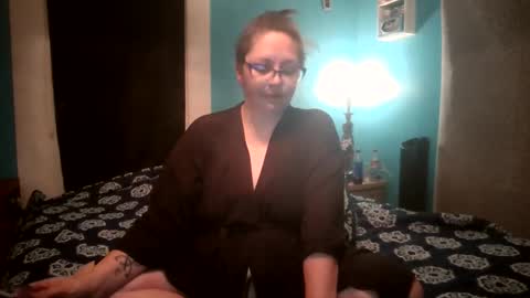 Bella online show from 11.18.25