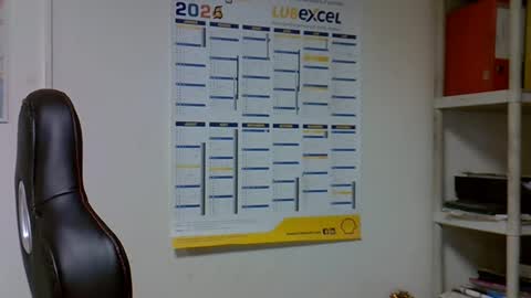 Snapshot of hippopotame17 chatting on 01.10.25 hippo online show from 01.10.25