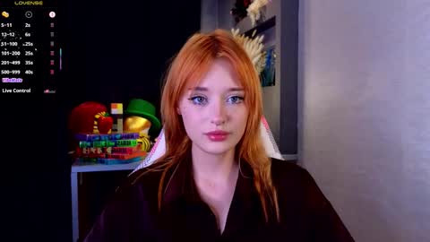 Snapshot of hisoka__akerley chatting on 10.11.25 Ella online show from 10.11.25