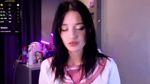 Snapshot of hisoka__akerley chatting on 07.20.26 Ella online show from 07.20.26