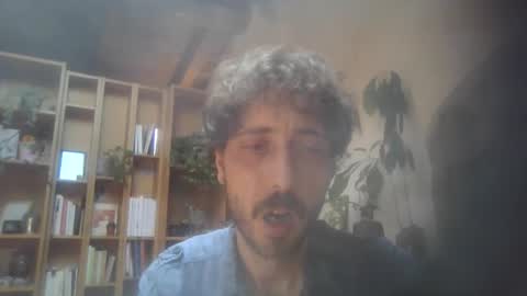 Snapshot of hitmenoww chatting on 05.28.26 hitmenoww online show from 05.28.26