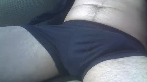 Snapshot of hlavoe33 chatting on 10.12.25 Hlavoe online show from 10.12.25