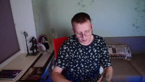 Snapshot of hlestus chatting on 10.29.25 Wet Jack online show from 10.29.25