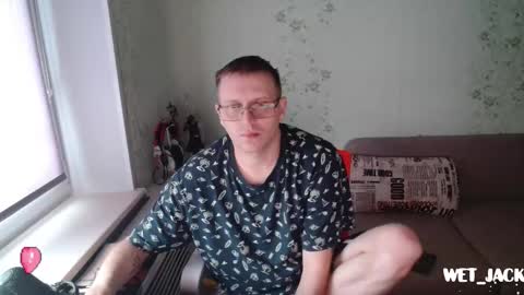 Snapshot of hlestus chatting on 11.09.25 Wet Jack online show from 11.09.25