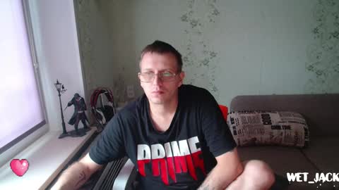 Snapshot of hlestus chatting on 11.20.25 Wet Jack online show from 11.20.25