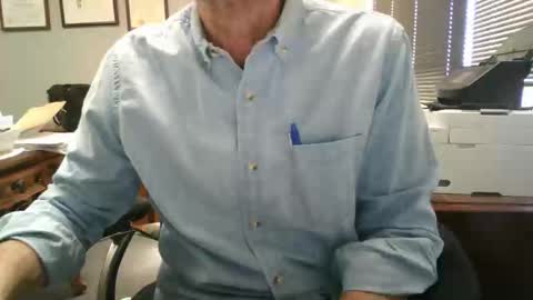 Snapshot of hnic9999 chatting on 12.19.25 Nick online show from 12.19.25