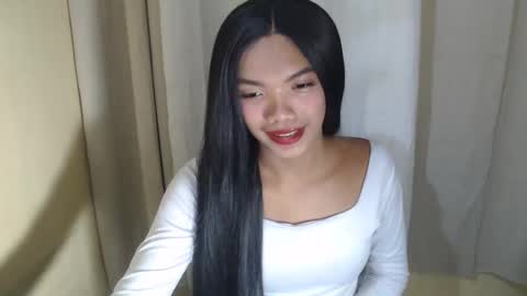 Guinevere3 online show from 01.10.26