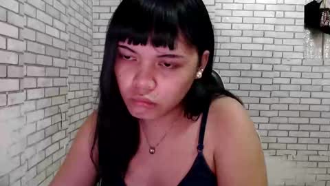 Snapshot of hoelymelissaa chatting on 05.18.26 Melissa3 online show from 05.18.26