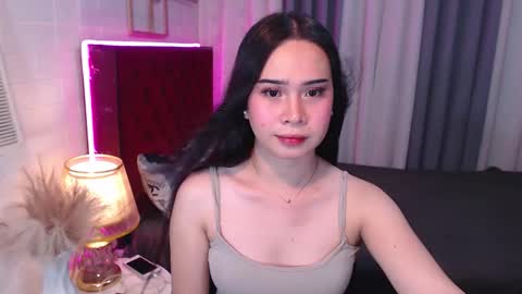hoelymolly online show from 01.10.26