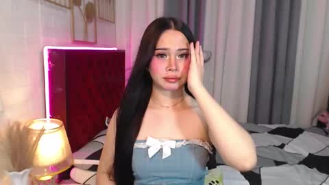 hoelymolly online show from 02.09.26