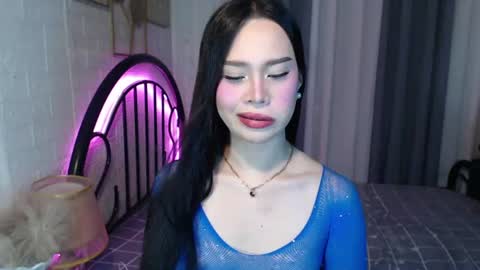 Snapshot of hoelymolly chatting on 07.06.26 hoelymolly online show from 07.06.26