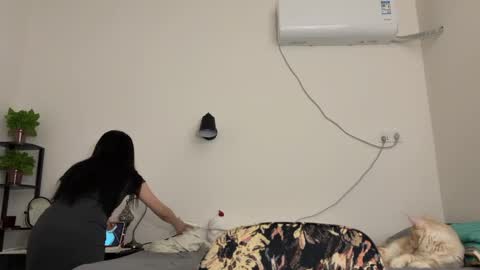 amy online show from 09.29.25