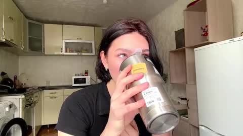 Snapshot of hollisguerrette chatting on 02.22.26 Sofia online show from 02.22.26