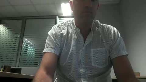 holly1982 online show from 06.30.26