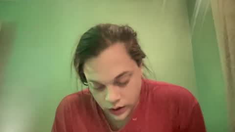 Hollys Drive threw Side Of CB. online show from 12.16.25