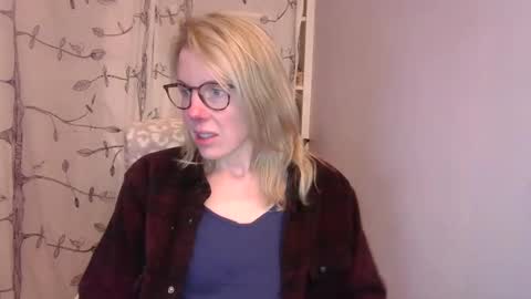 holly_bourbon online show from 11.14.25
