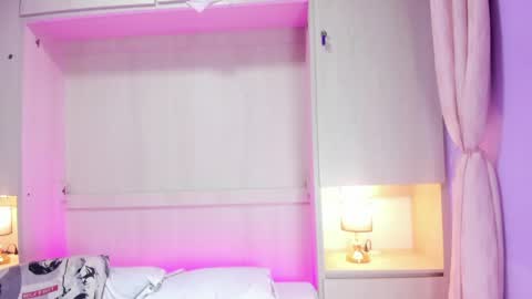 Sofia online show from 04.15.26