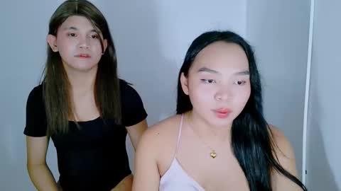 Snapshot of hollyclarita chatting on 11.23.25 YOUR GODDESS CLARITA online show from 11.23.25