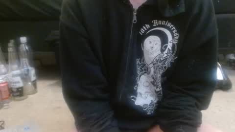 Snapshot of hollyhawkes chatting on 12.16.25 Holly Hawkes online show from 12.16.25