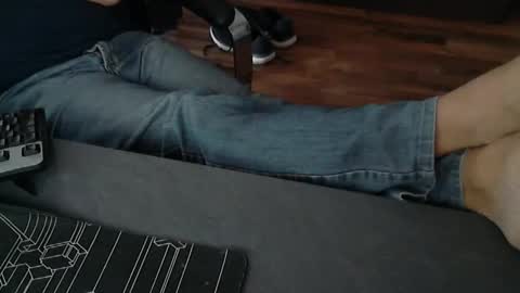 Snapshot of hollymollysucker chatting on 11.08.25 hollymollysucker online show from 11.08.25