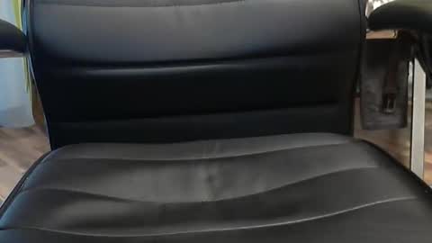 Snapshot of hollymollysucker chatting on 12.01.25 hollymollysucker online show from 12.01.25