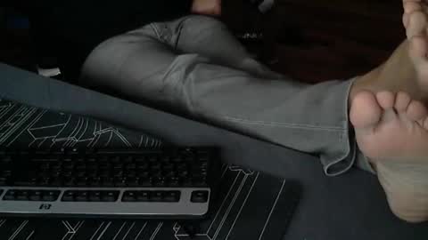 Snapshot of hollymollysucker chatting on 12.14.25 hollymollysucker online show from 12.14.25