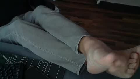 Snapshot of hollymollysucker chatting on 12.15.25 hollymollysucker online show from 12.15.25