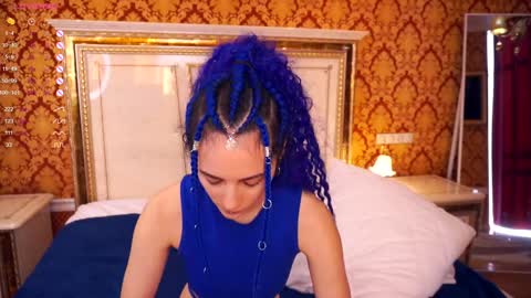 Snapshot of hollymonica chatting on 01.09.25 Delly online show from 01.09.25