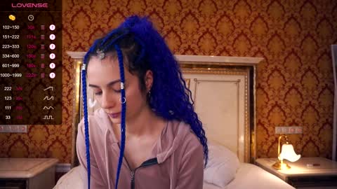 Snapshot of hollymonica chatting on 01.16.25 Delly online show from 01.16.25