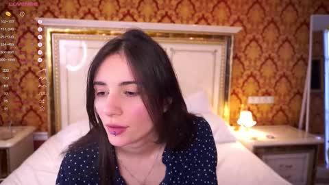 Snapshot of hollymonica chatting on 02.13.25 Delly online show from 02.13.25