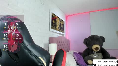Snapshot of hollyprincess_2 chatting on 02.21.25 holly princess mermaid online show from 02.21.25