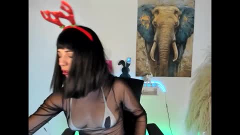 hollysquirtx online show from 11.10.25