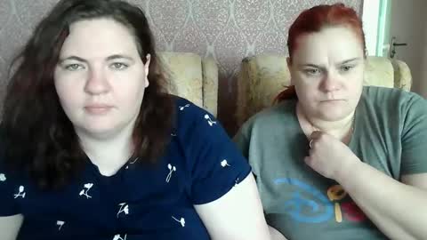 HollyXEva online show from 04.13.26