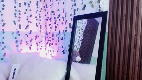 holly online show from 12.13.24