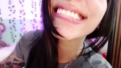 holly online show from 12.21.24