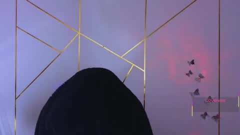 holly online show from 11.06.25