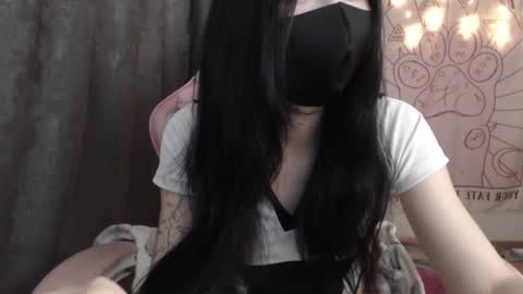 Ho Lee Sheet online show from 12.09.24