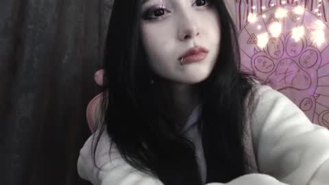 Ho Lee Sheet online show from 12.13.24