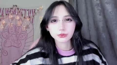 Ho Lee Sheet online show from 11.16.25