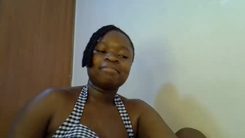 holy_ebony online show from 05.11.26