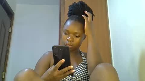 holy_ebony online show from 05.22.26