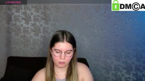 Snapshot of holy_michela chatting on 01.23.25 Welcome guys Pleasure to see you all here My name is MichaelaTip menu is active Private is open online show from 01.23.25