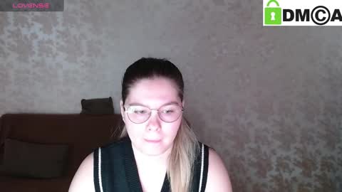 Snapshot of holy_michela chatting on 03.06.25 Welcome guys Pleasure to see you all here My name is MichaelaTip menu is active Private is open online show from 03.06.25