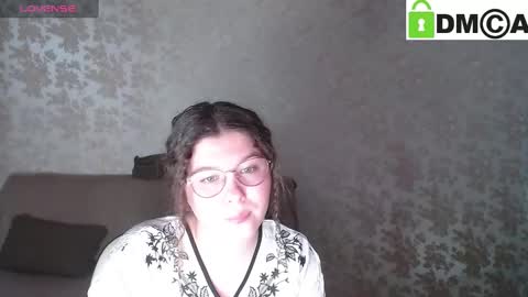 Snapshot of holy_michela chatting on 03.10.25 Welcome guys Pleasure to see you all here My name is MichaelaTip menu is active Private is open online show from 03.10.25