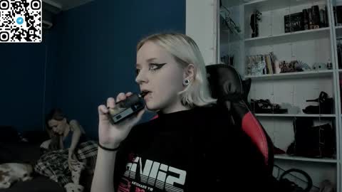 holy_mistresss online show from 12.20.25