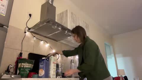 dori not holy get my tg channel with link from description under last photo online show from 03.01.25