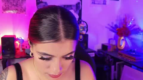   online show from 05.15.26