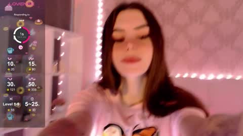 Snapshot of holymiax chatting on 09.15.25 Mia online show from 09.15.25